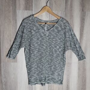 Kut From The Kloth Womens XL Lightweight Sweater V‎ Neck Open Knit Half Sleeve